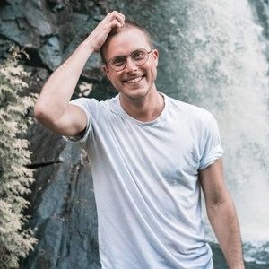 Meet your Posher, Noelia